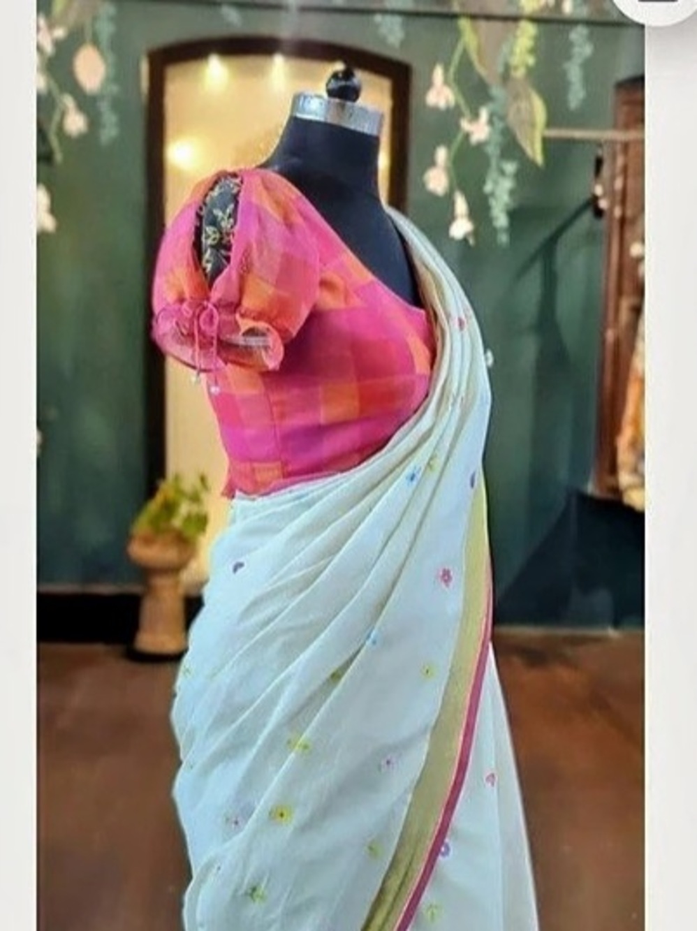 BEAUTIFUL Floral Kerala Kasavu Cotton Saree with Devdas Blouse in Pink & White